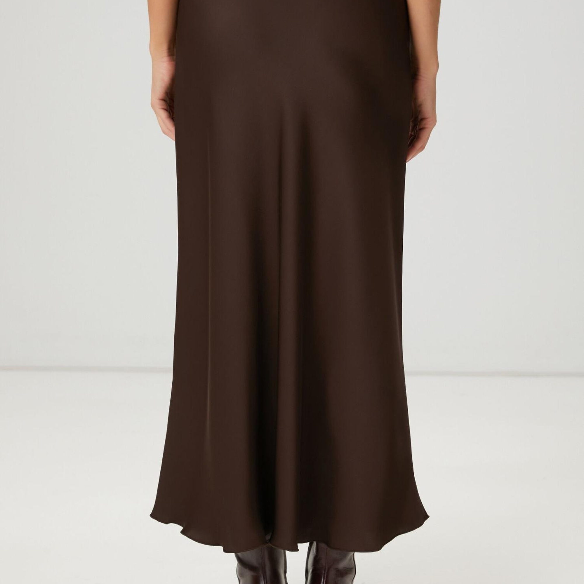 Beymen Club Kadın Kahverengi Uzun Saten Evaze Etek