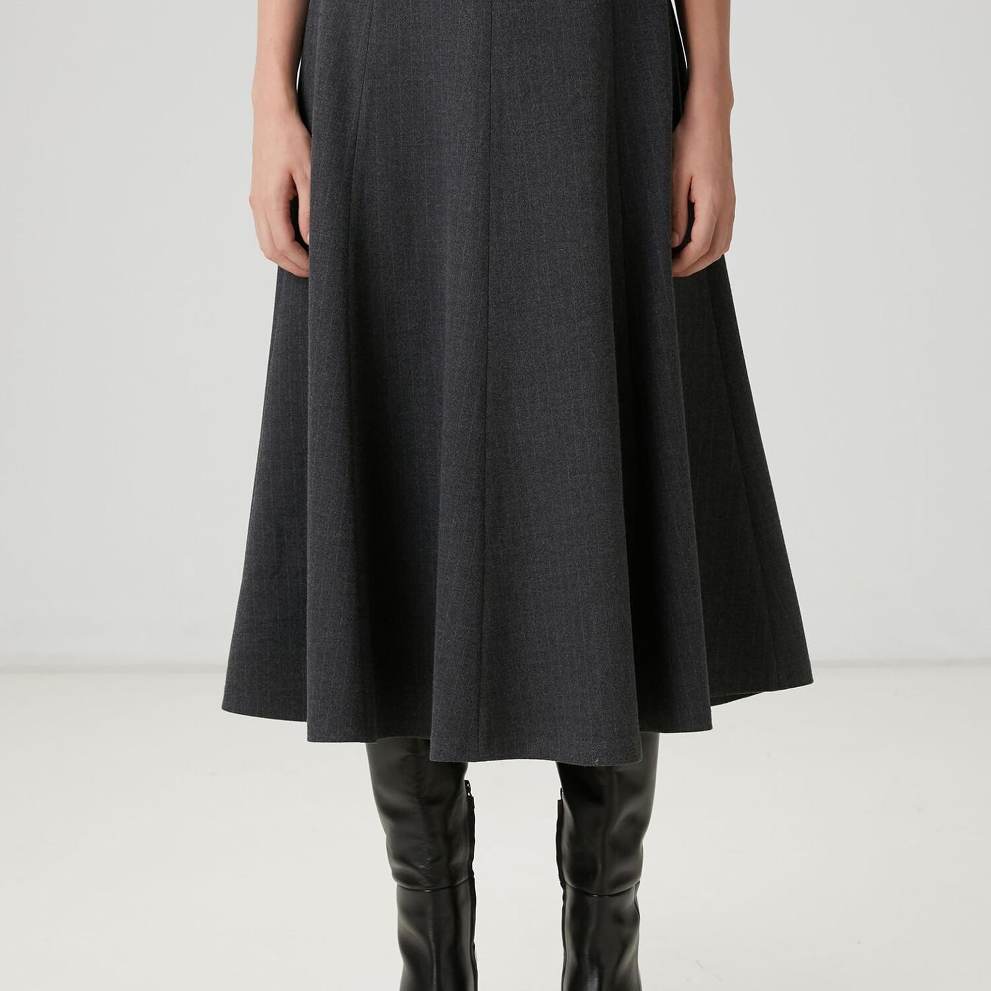 Beymen Club Kadın Koyu Gri Çizgili Midi Etek