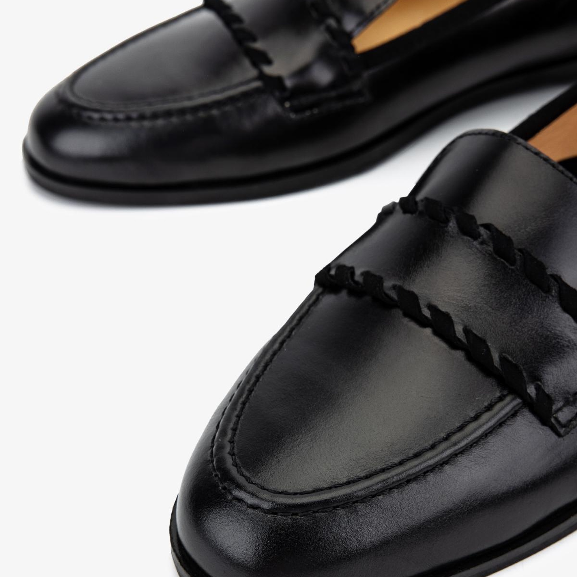 Valmenti Kadın Hakiki Deri Siyah Loafer Ayakkabı