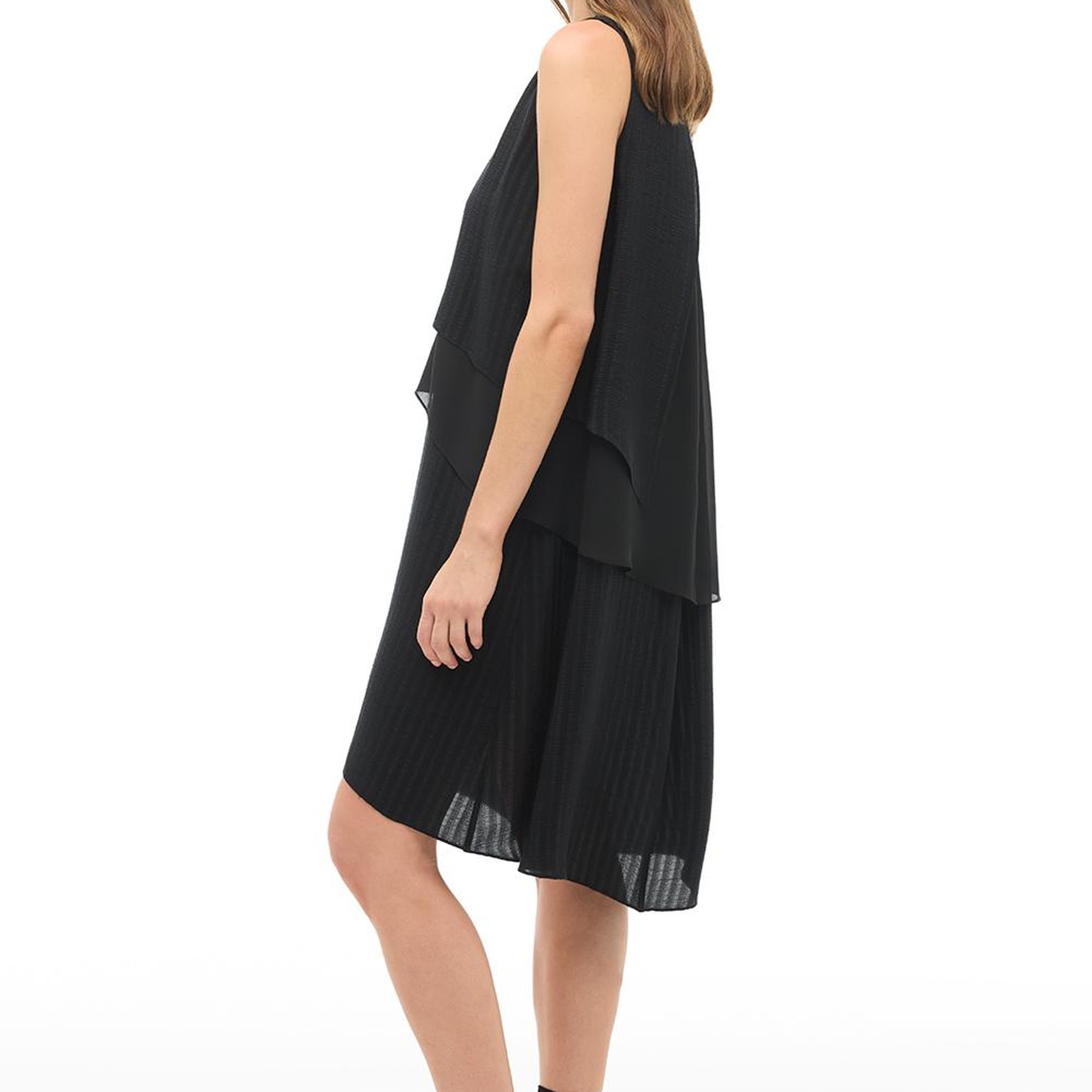 Siyah Bisiklet Yaka Diz Üstü Elbise