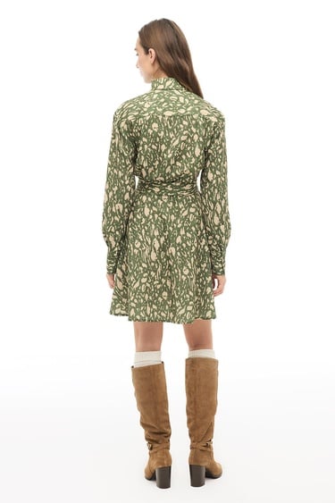  Çok Renkli Gömlek Yaka Leopar Kısa Elbise