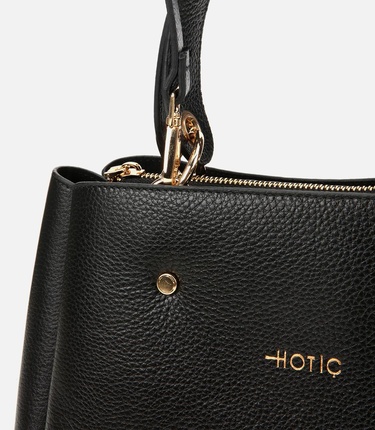  Kadın Deri Siyah Omuz Çantası