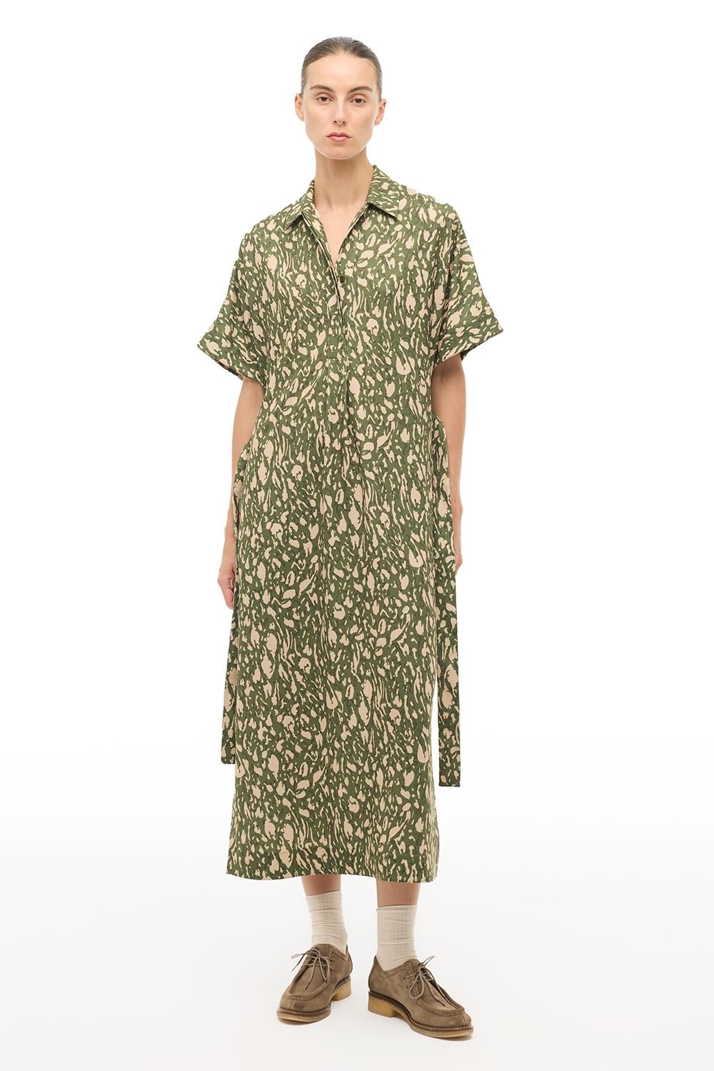  Çok Renkli Bilek Boy Elbise