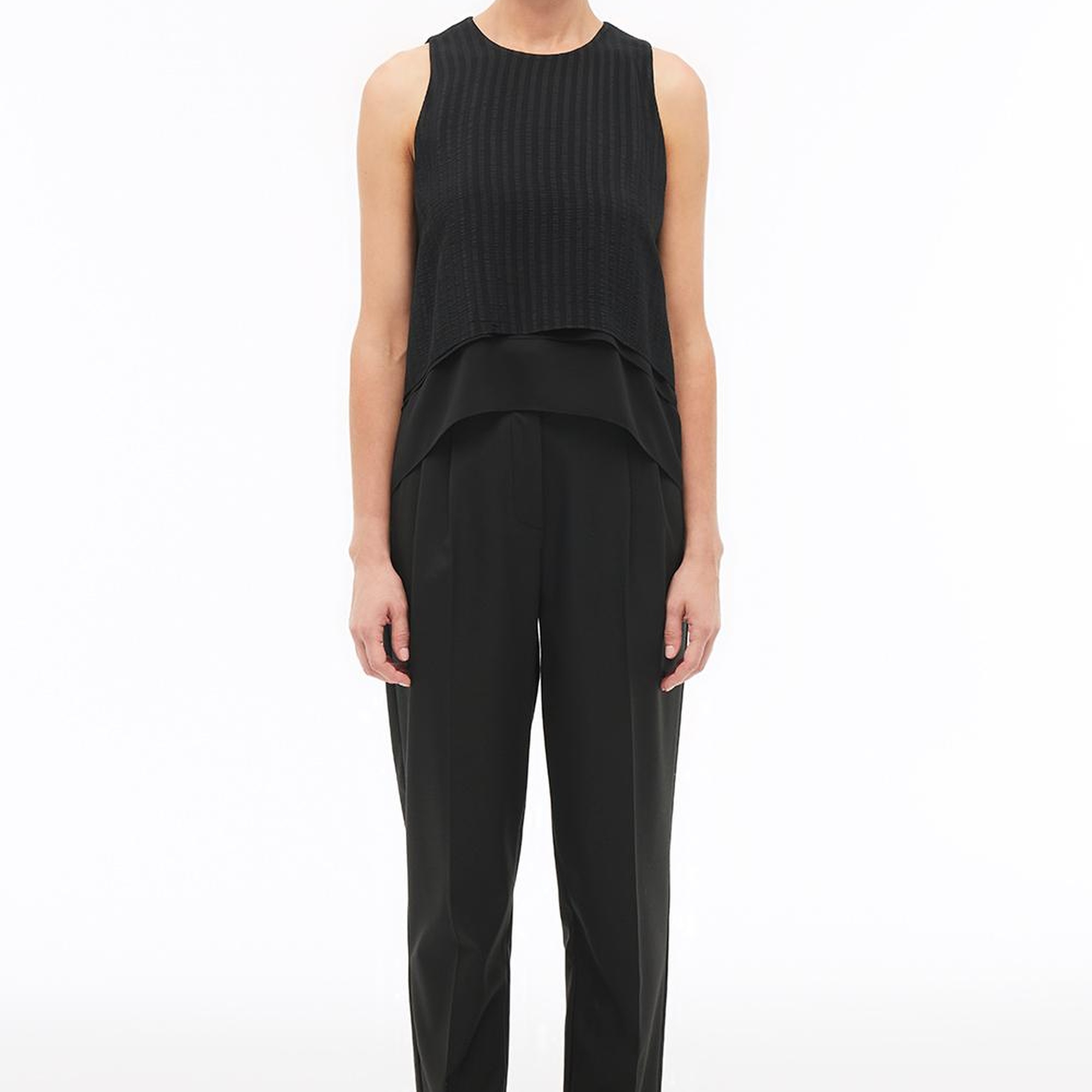 Siyah Bisiklet Yaka Sıfır Kol Bluz