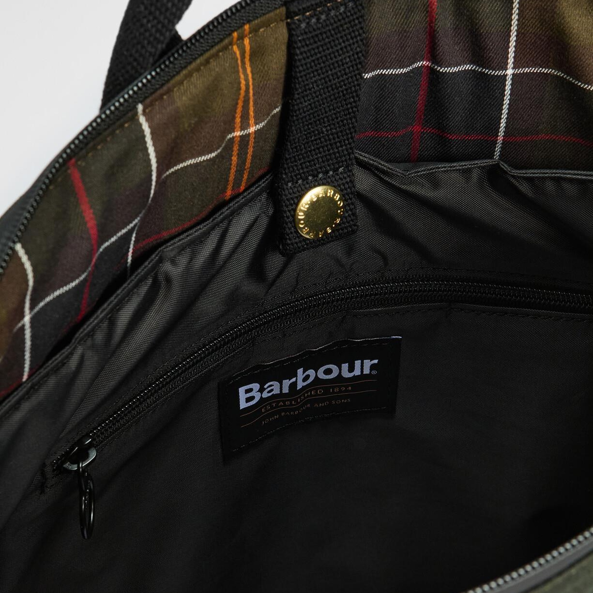 Barbour Field Yağlı Sırt Çantası