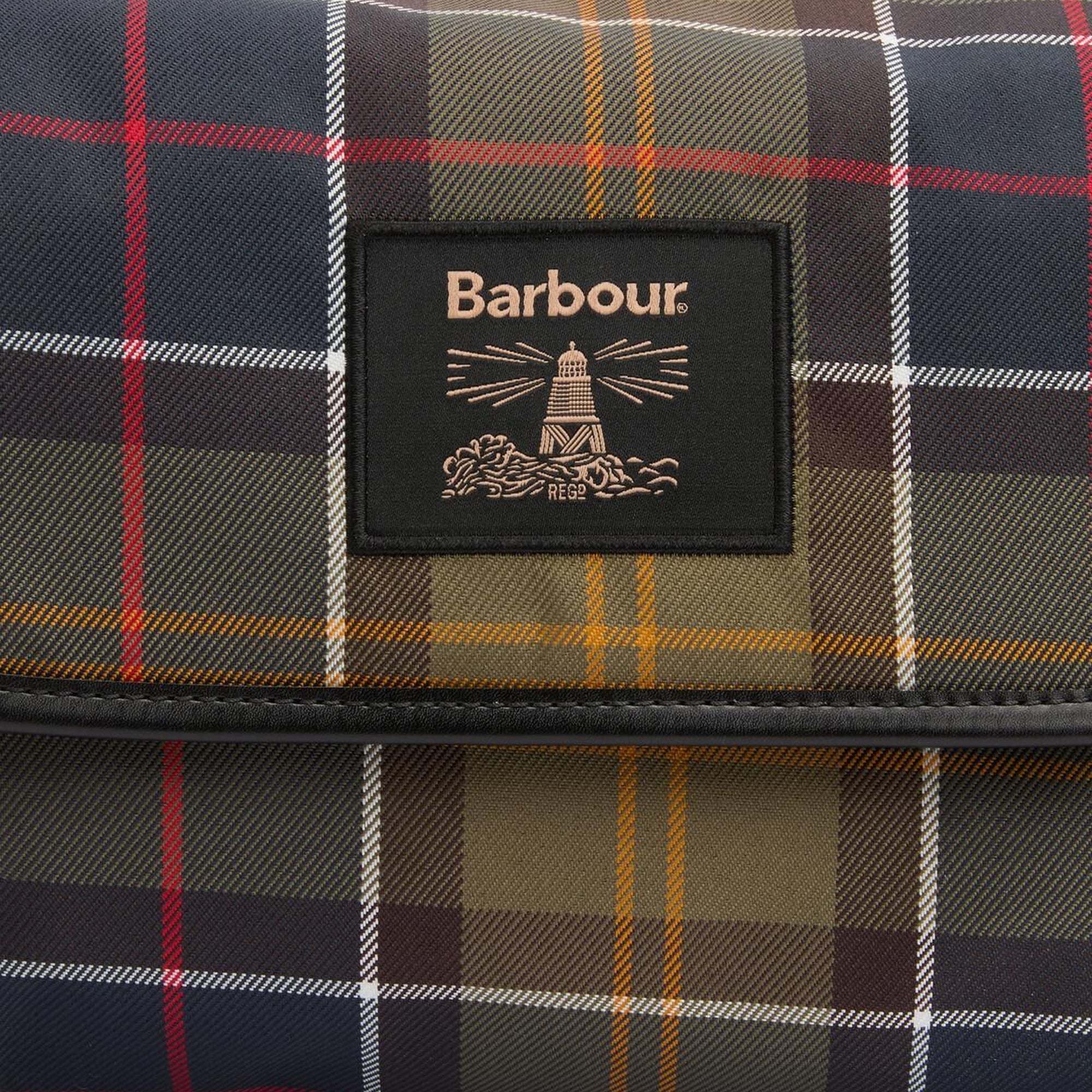 Barbour Tartan Hanging Washbag Organizer