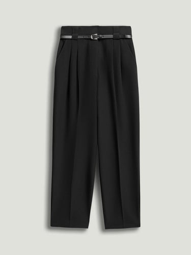  Kemer Detaylı Pantolon