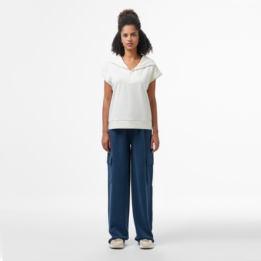  Kadın Kısa Kollu Yarım Fermuarlı Beyaz Sweatshirt