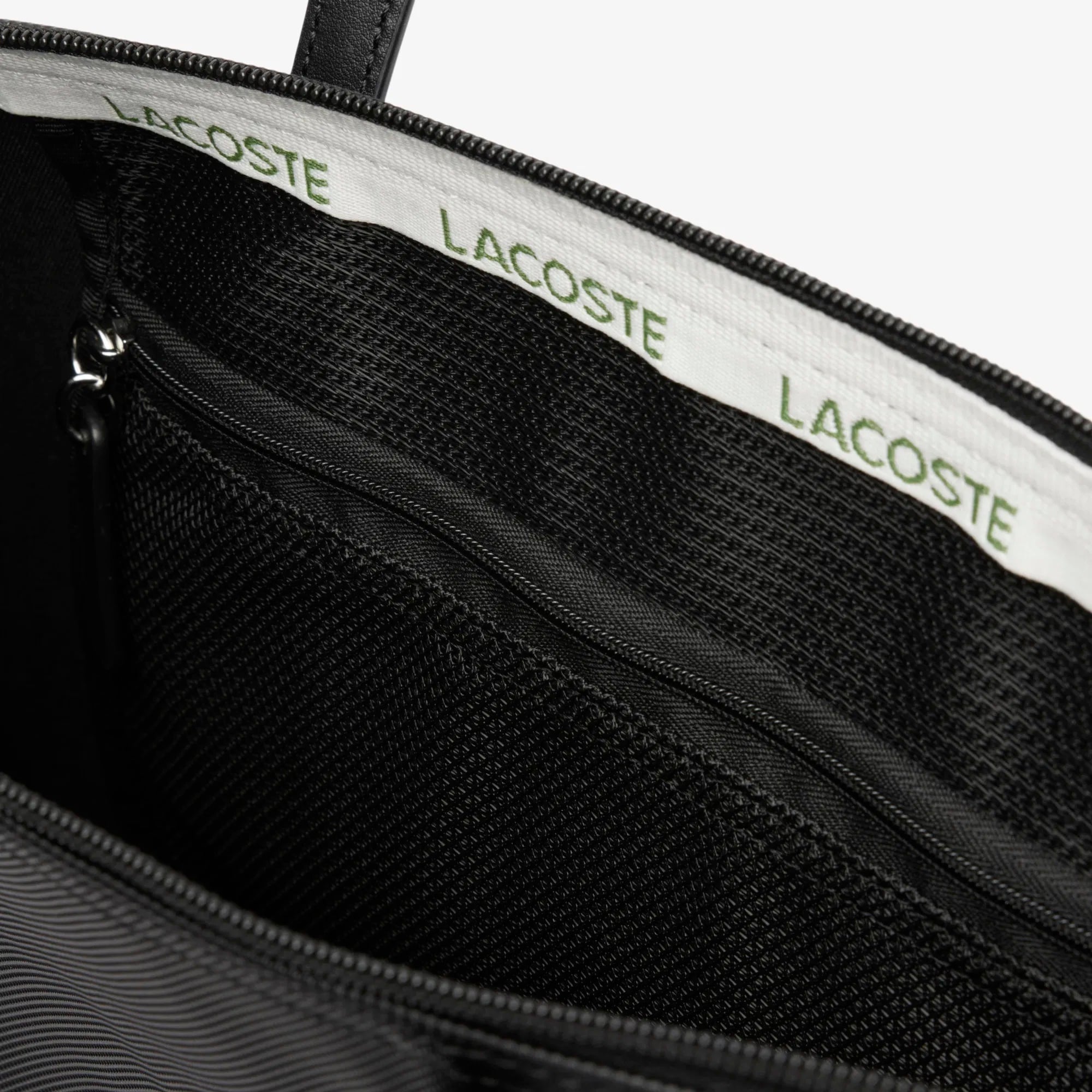 Lacoste Small L.12.12 Kadın Siyah Omuz Çantası