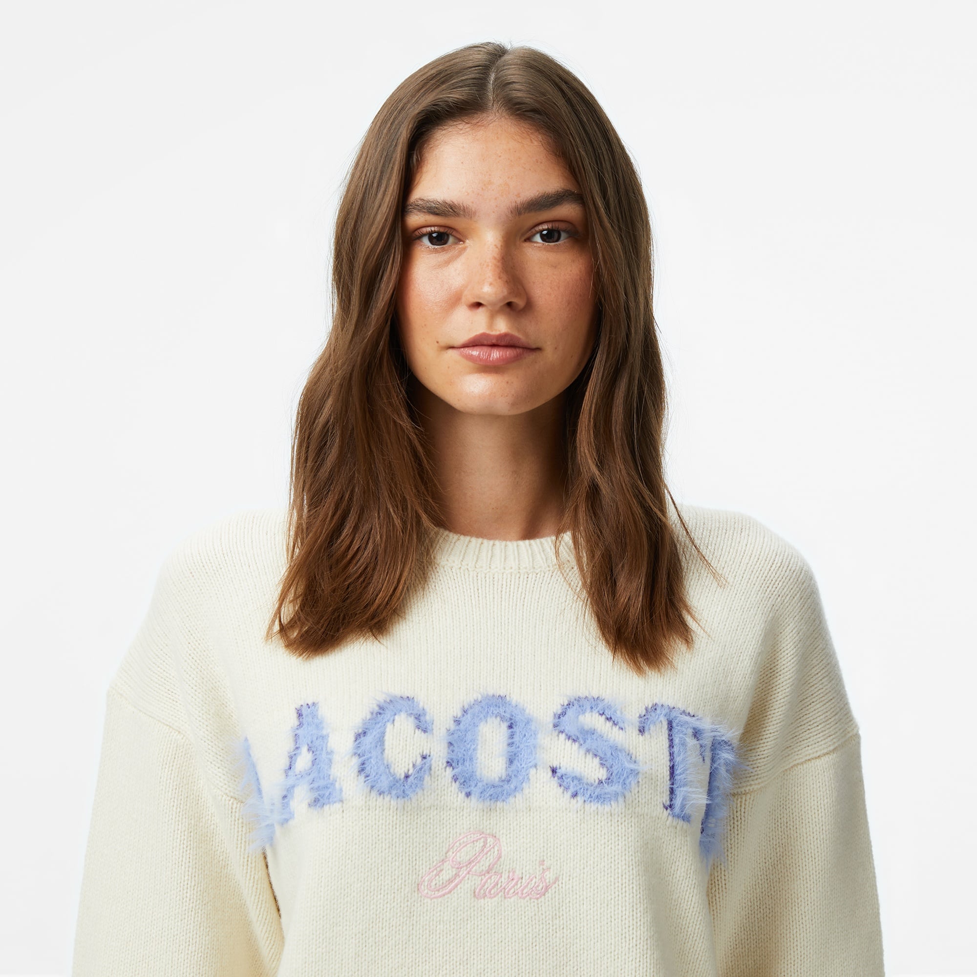 Lacoste Kadın Classic Fit Bisiklet Yaka Baskılı Yün Krem Kazak