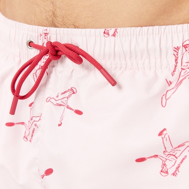  Lacoste Erkek Regular Fit Desenli Pembe Deniz Şortu
