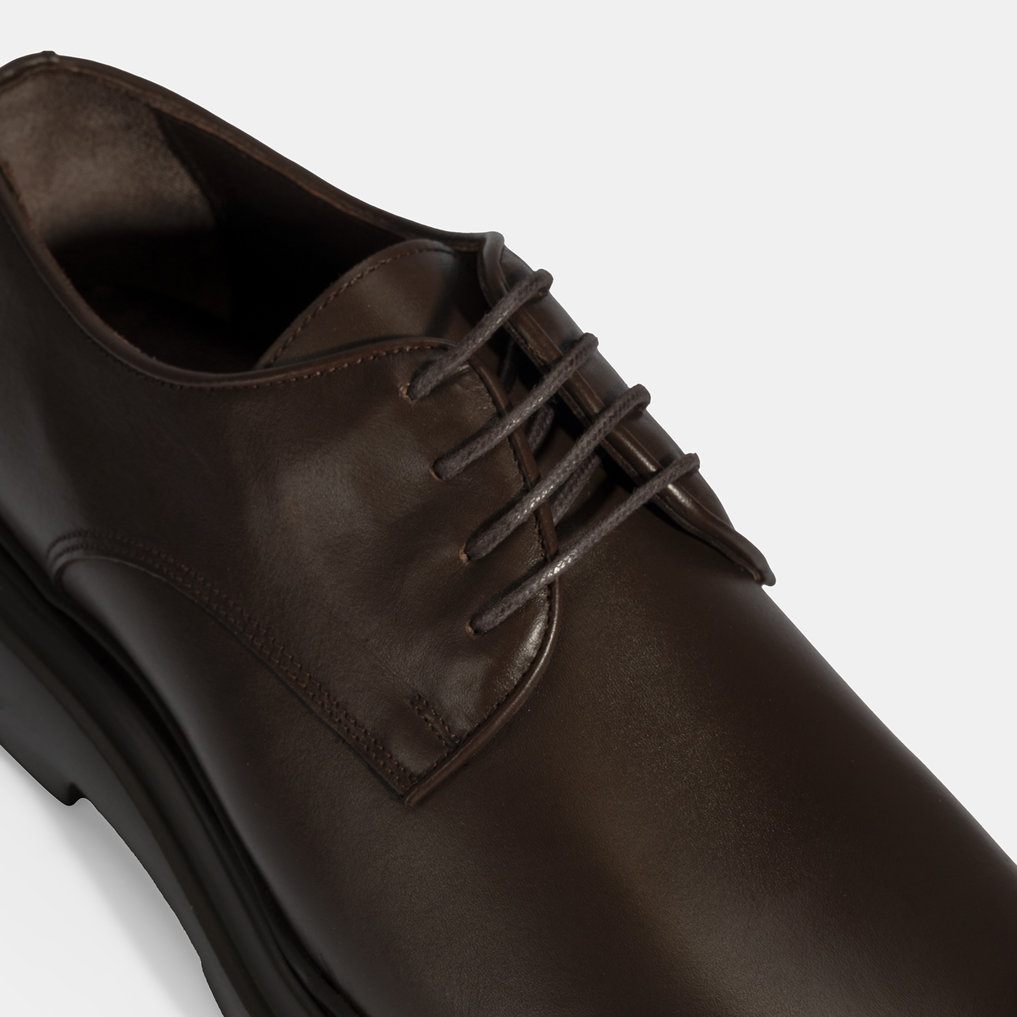 Erkek Kahve Bağcıklı Deri Klasik Ayakkabı