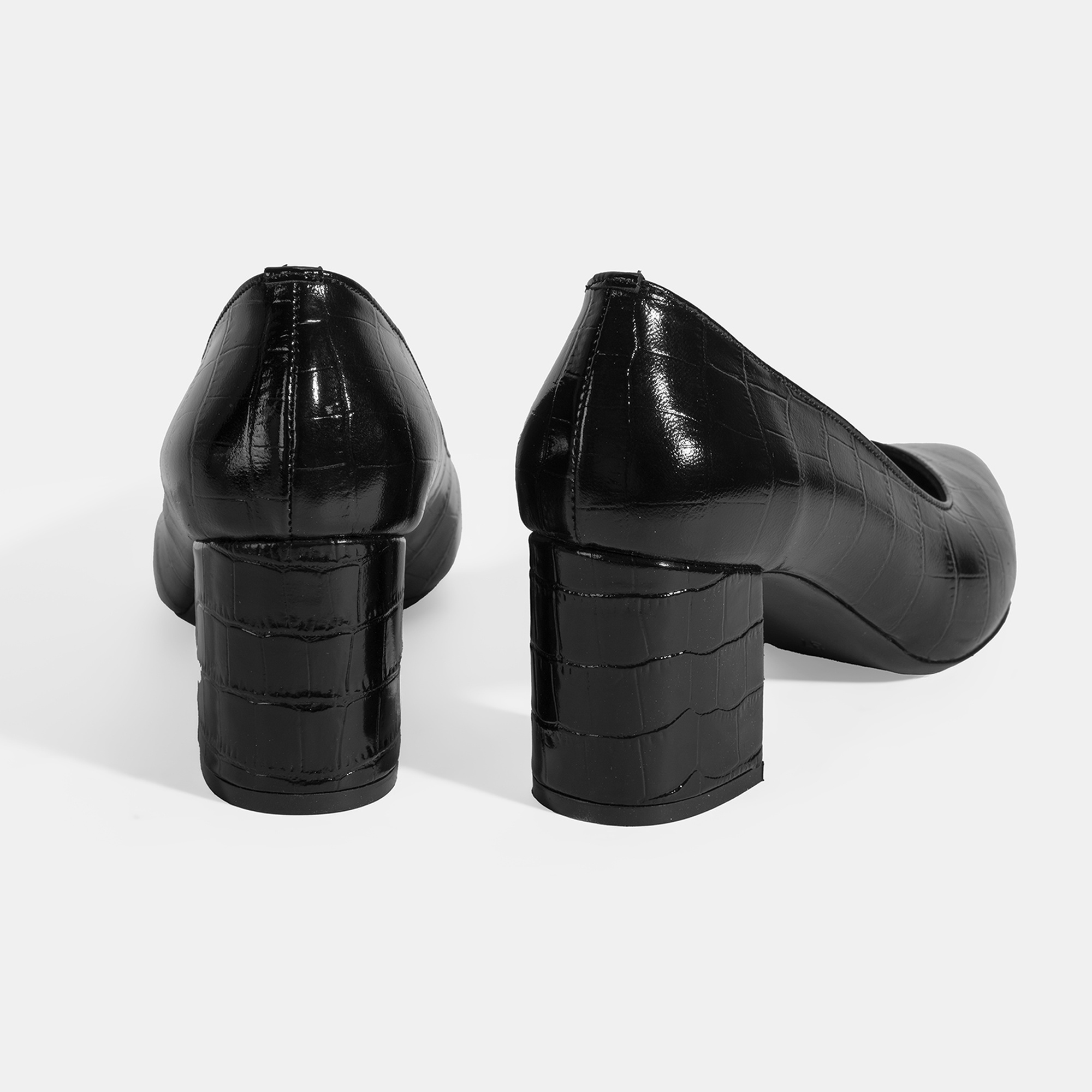 Kadın Siyah Kroko Baskılı Topuklu Klasik Ayakkabı