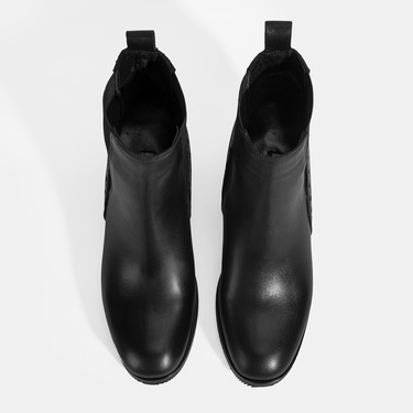  Kadın Siyah Lastik Detaylı Topuklu Deri Bot