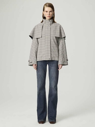  Kuşak Detaylı Trençkot