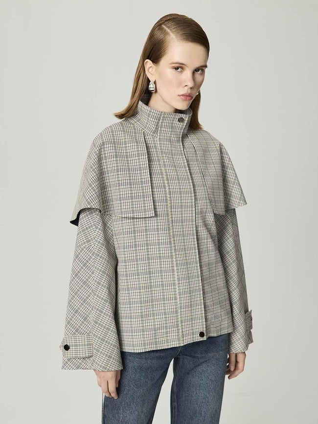  Kuşak Detaylı Trençkot