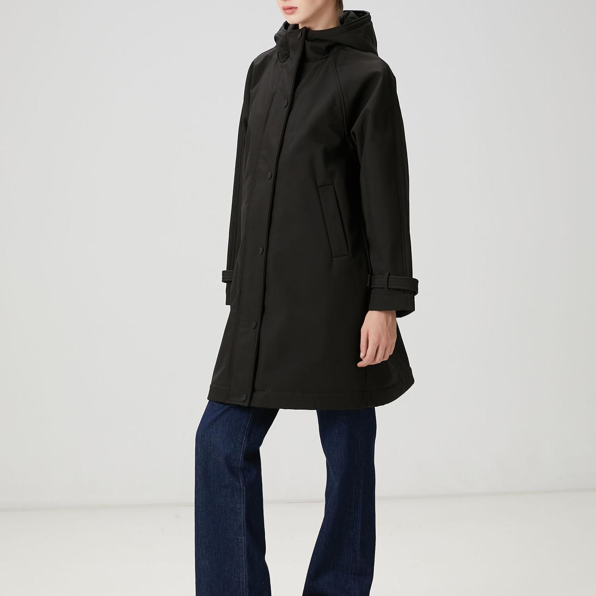 Beymen Club Kadın Siyah Kapüşonlu Logolu Kaban