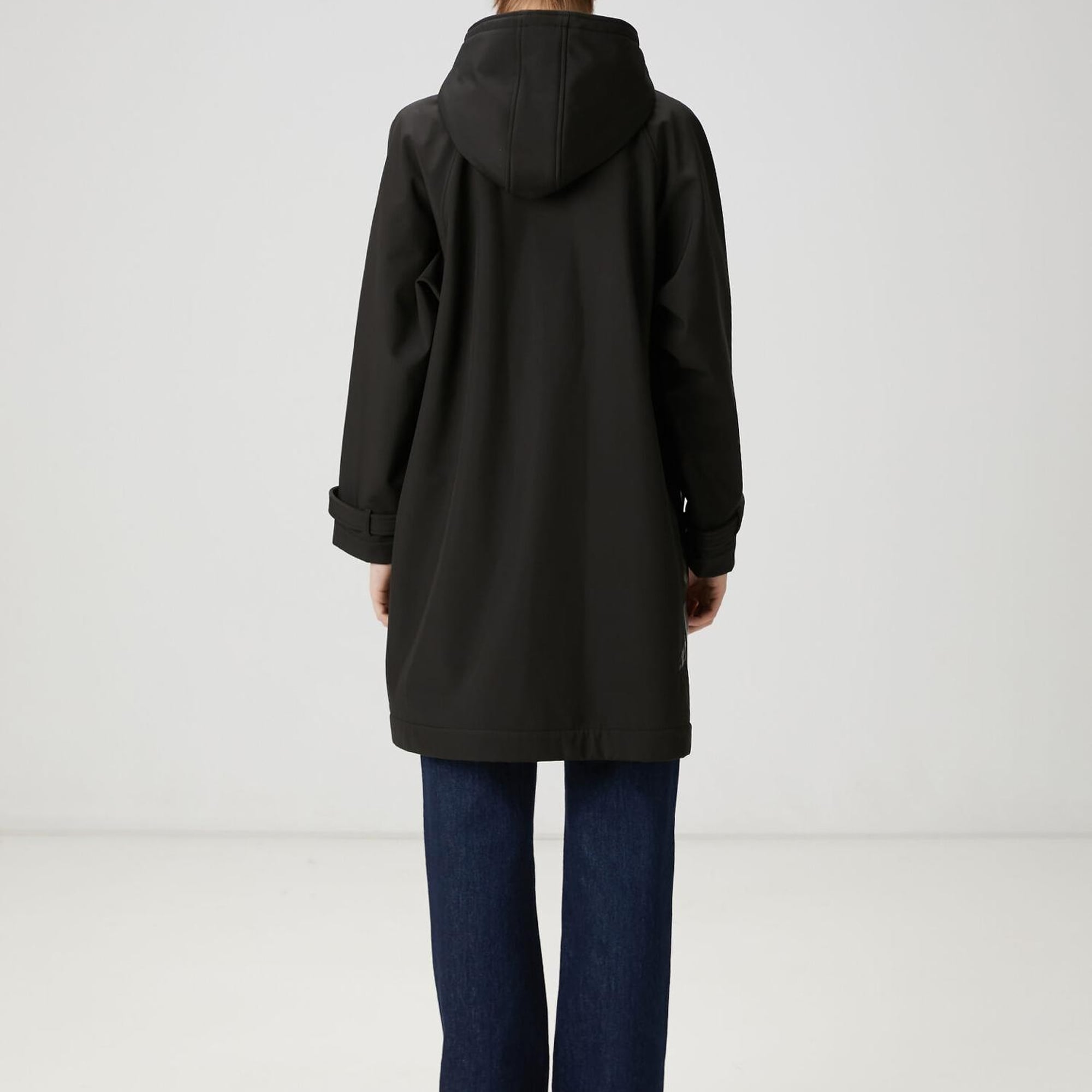 Beymen Club Kadın Siyah Kapüşonlu Logolu Kaban