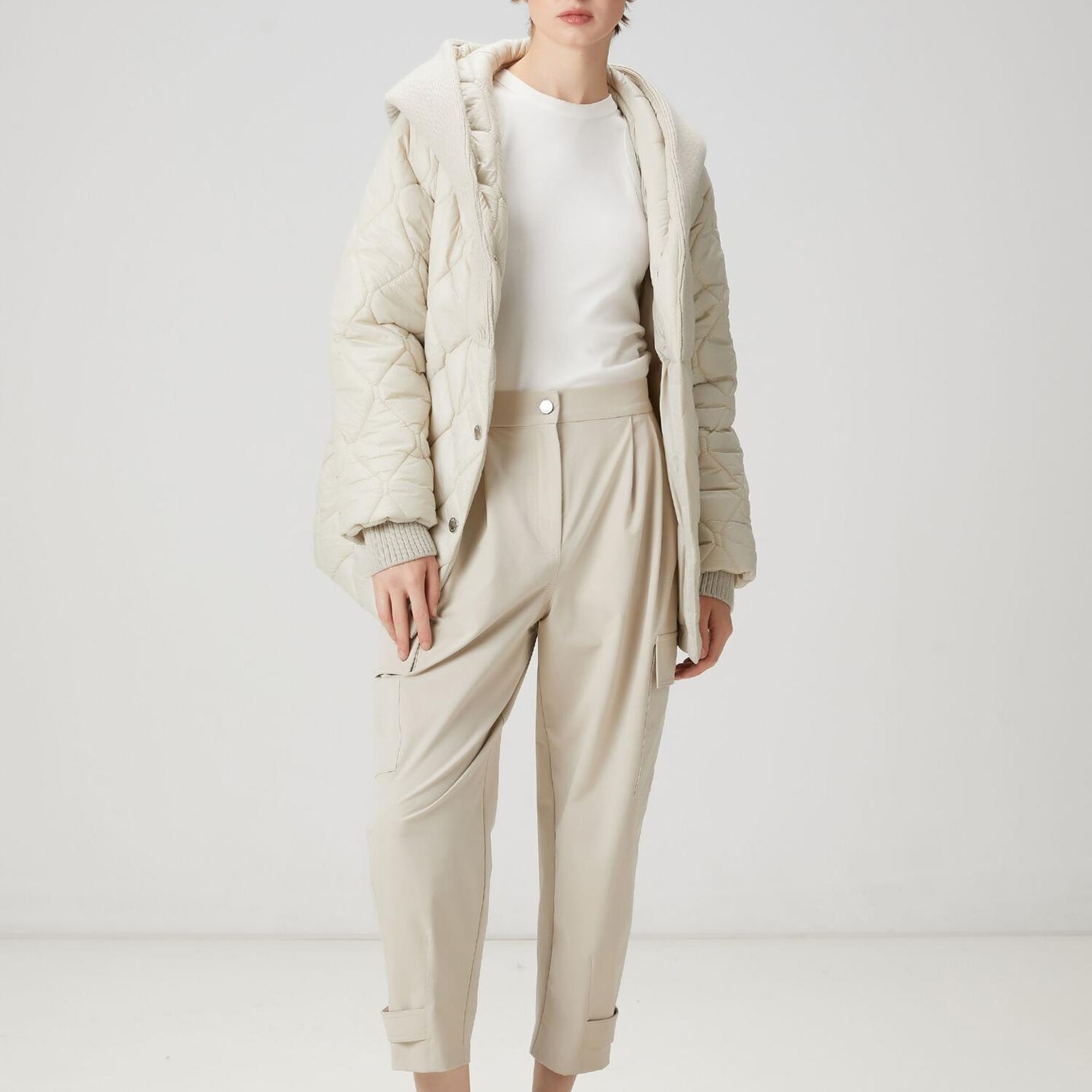 Beymen Club Kadın Bej Kapüşonlu Kapitoneli Mont