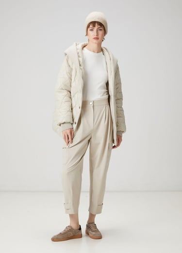  Beymen Club Kadın Bej Kapüşonlu Kapitoneli Mont