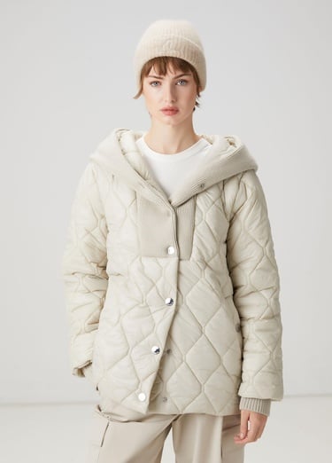  Beymen Club Kadın Bej Kapüşonlu Kapitoneli Mont