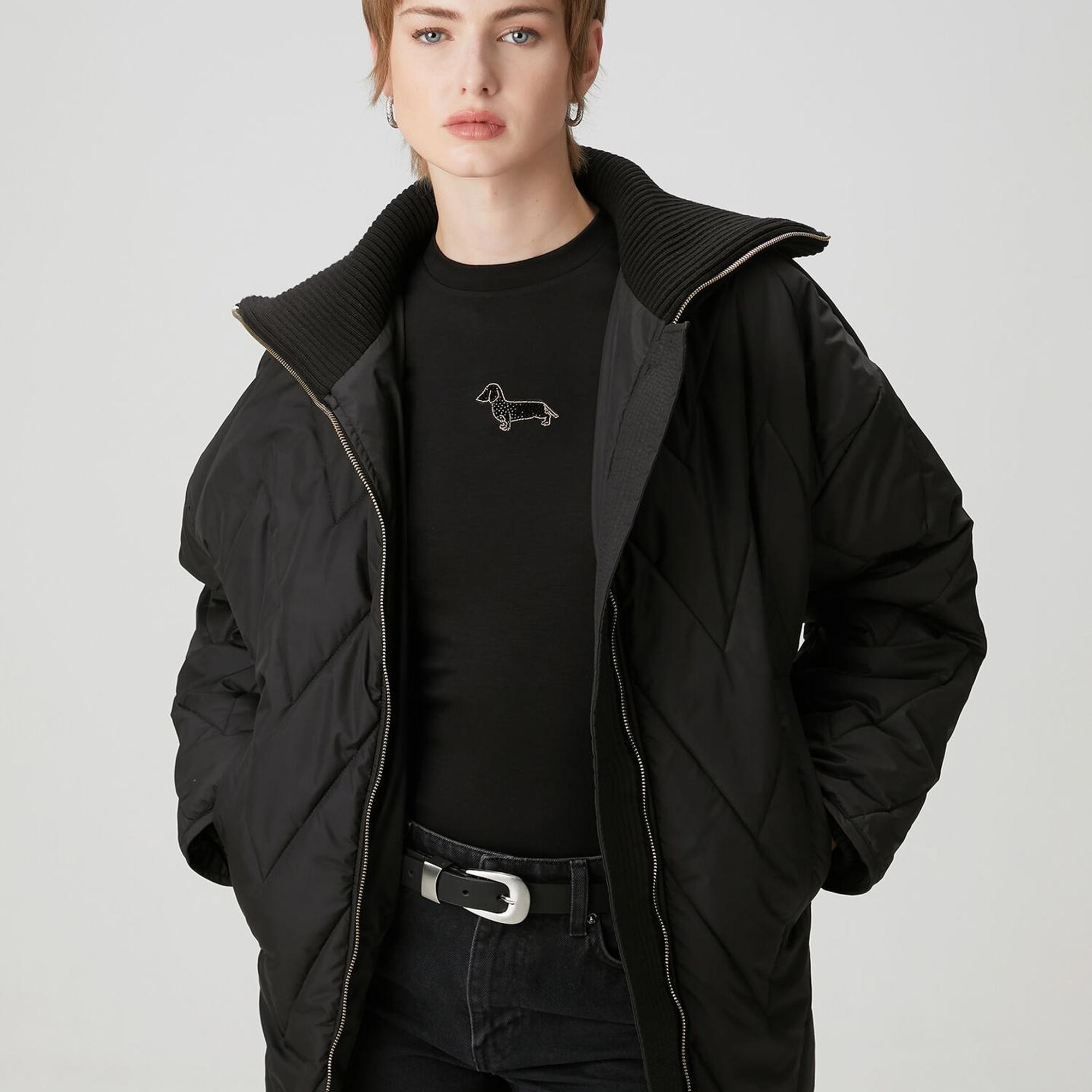 Beymen Club Kadın Siyah Kapitoneli Mont