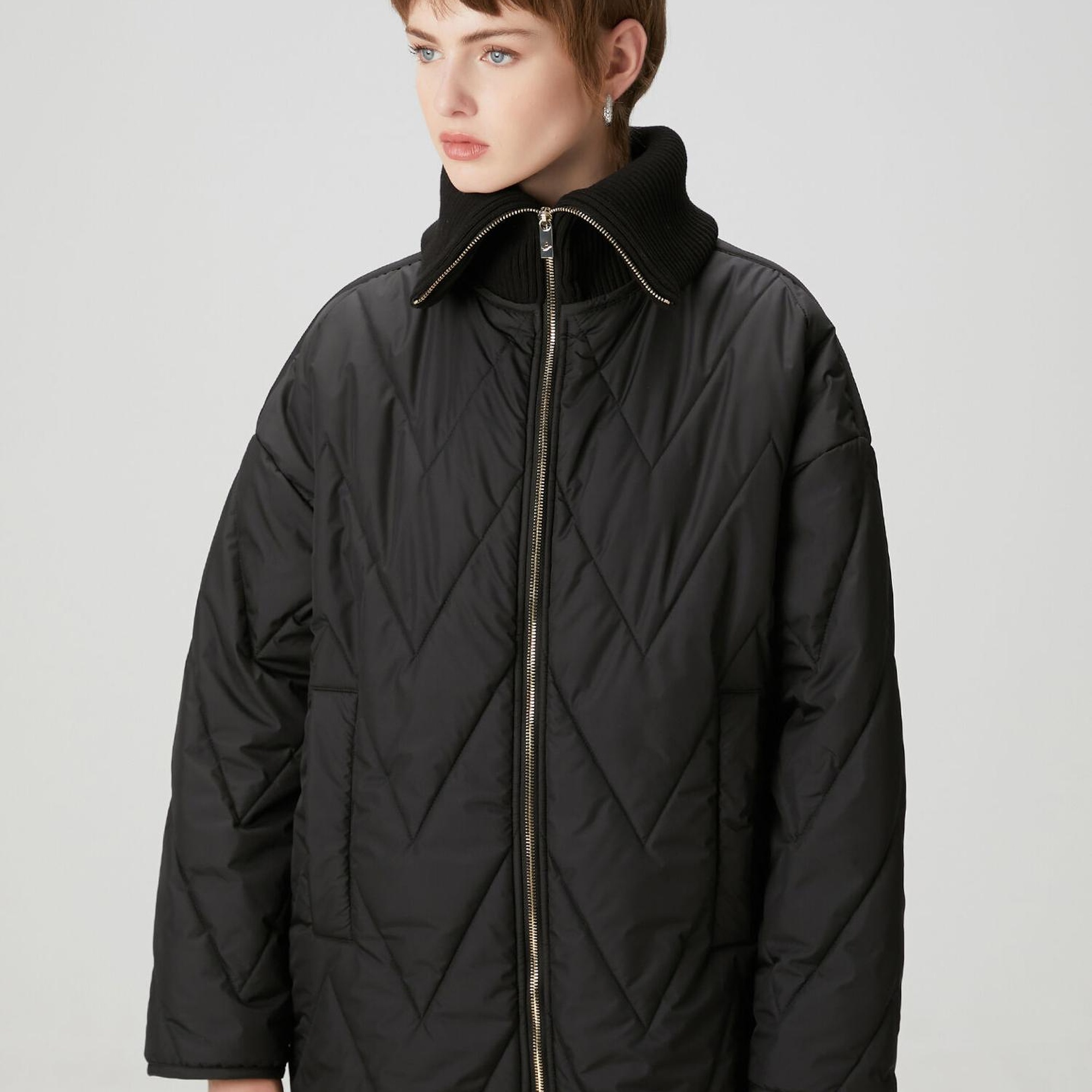 Beymen Club Kadın Siyah Kapitoneli Mont