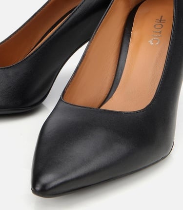  Kadın Deri Siyah Esnek Tabanlı Stiletto