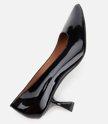  Kadın Rugan Deri  Siyah Esnek Tabanlı Stiletto