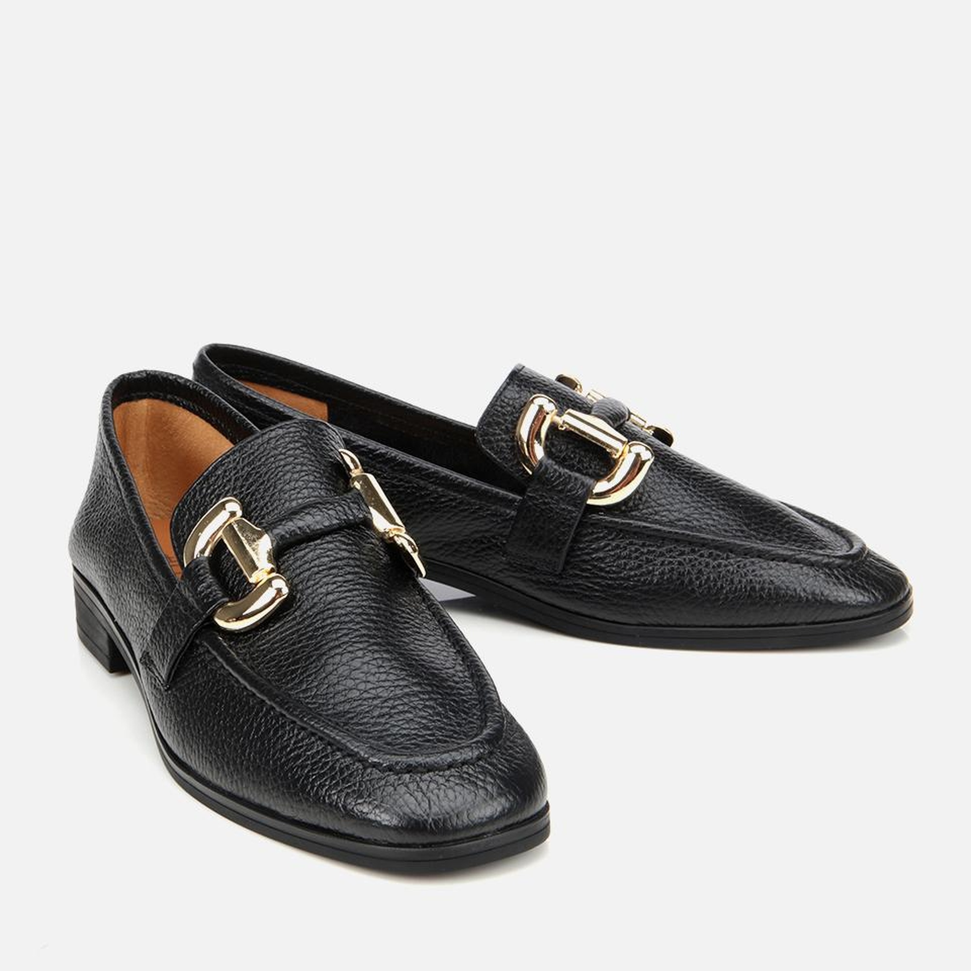 Kadın Deri Siyah Tokalı Klasik Loafer