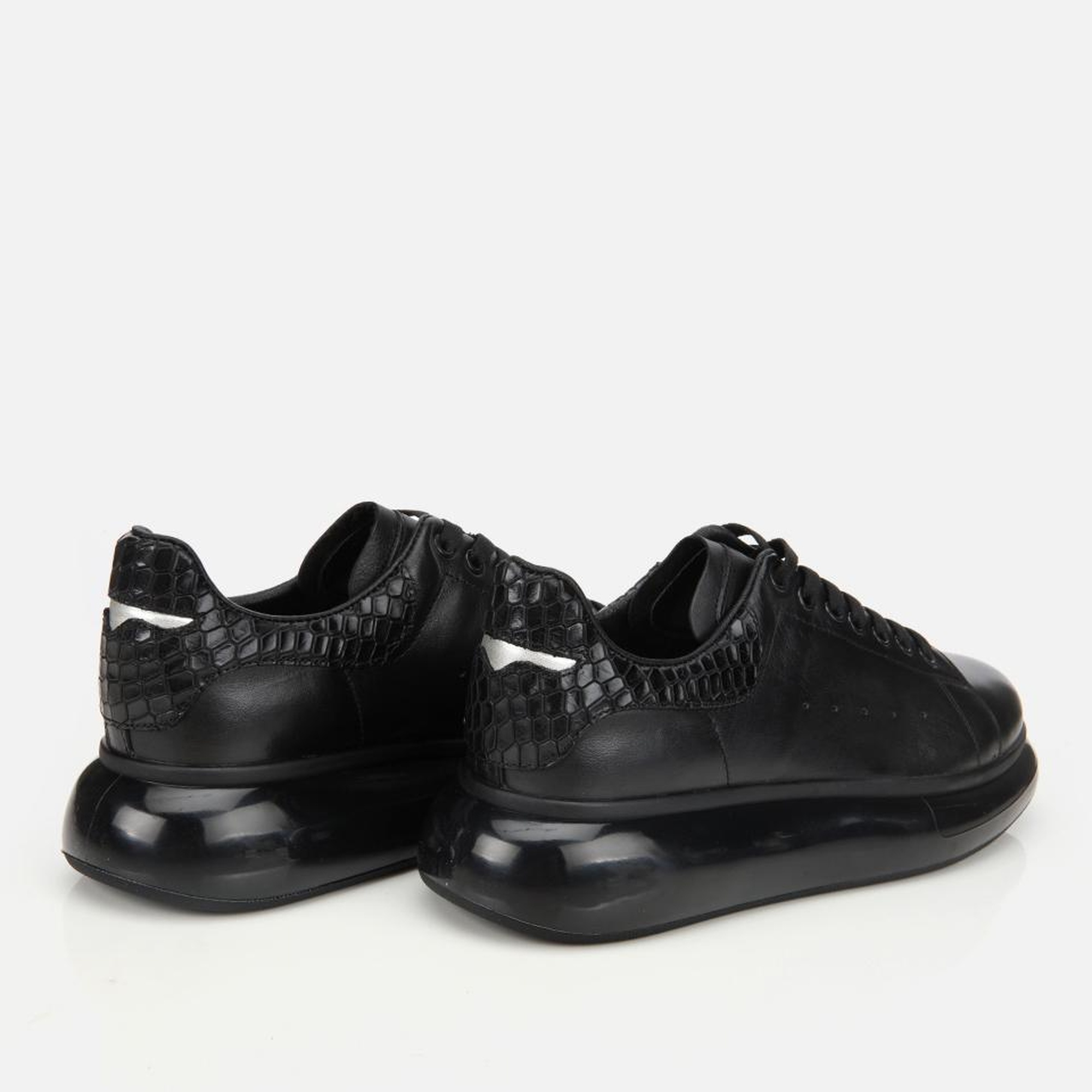 Erkek Deri Siyah Yüksek Tabanlı Spor Ayakkabı