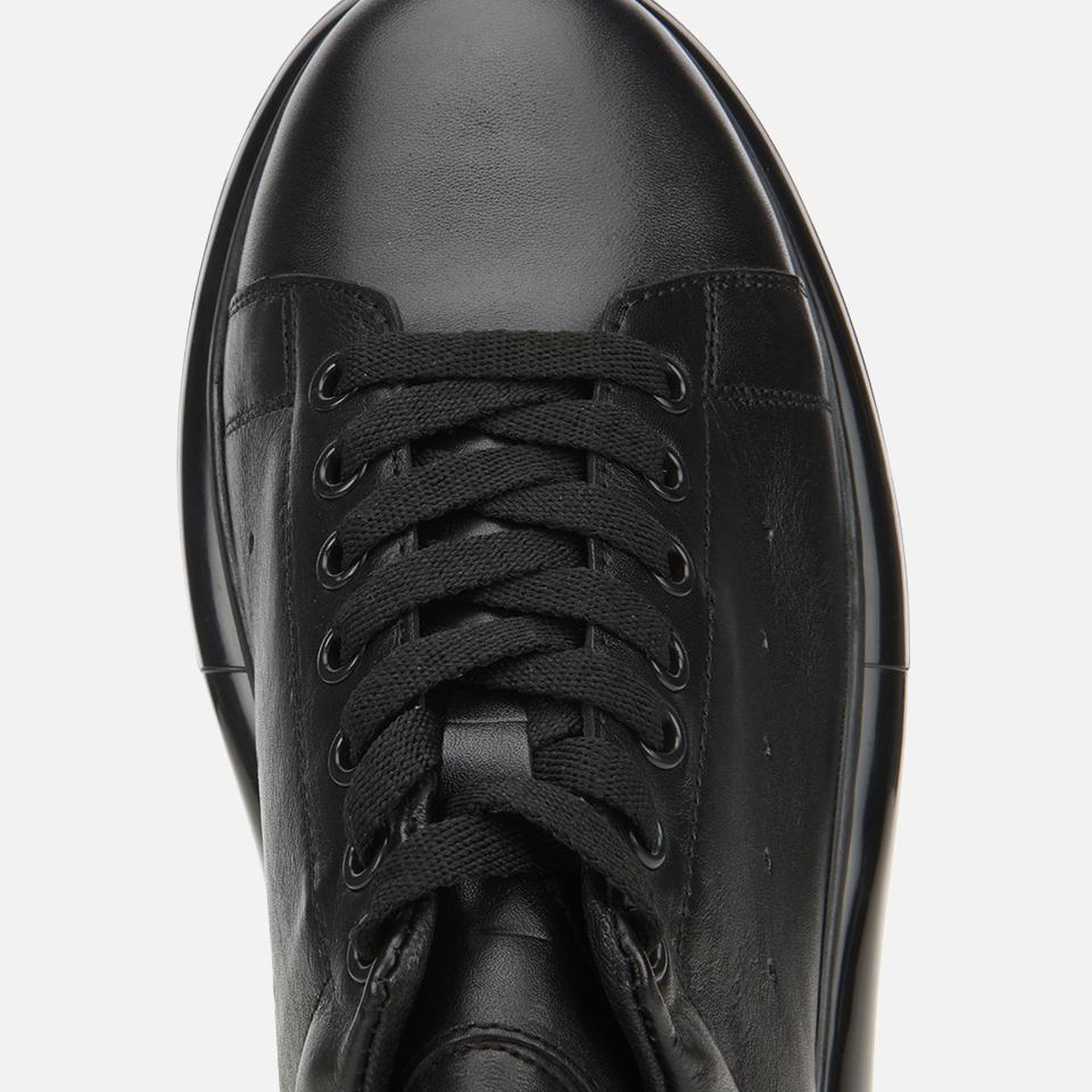 Erkek Deri Siyah Yüksek Tabanlı Spor Ayakkabı