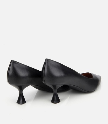  Kadın Deri Siyah Esnek Tabanlı Stiletto