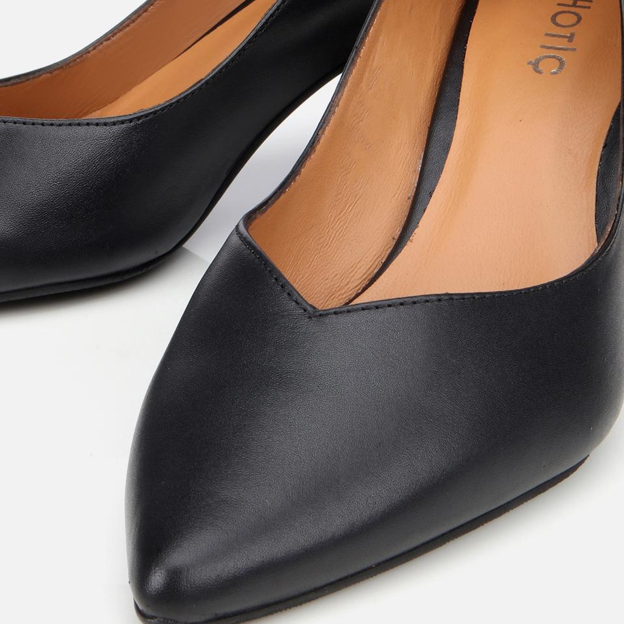 Kadın Deri Siyah Kalın Topuklu Ayakkabı