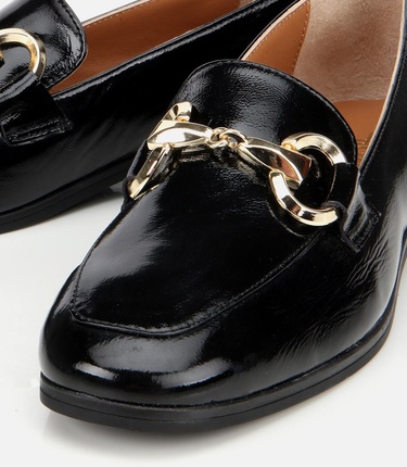  Kadın Rugan Deri Siyah Tokalı Klasik Loafer