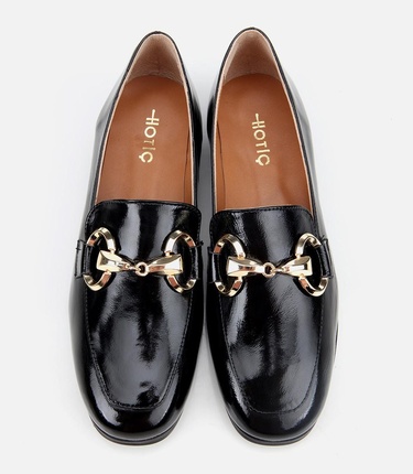  Kadın Rugan Deri Siyah Tokalı Klasik Loafer