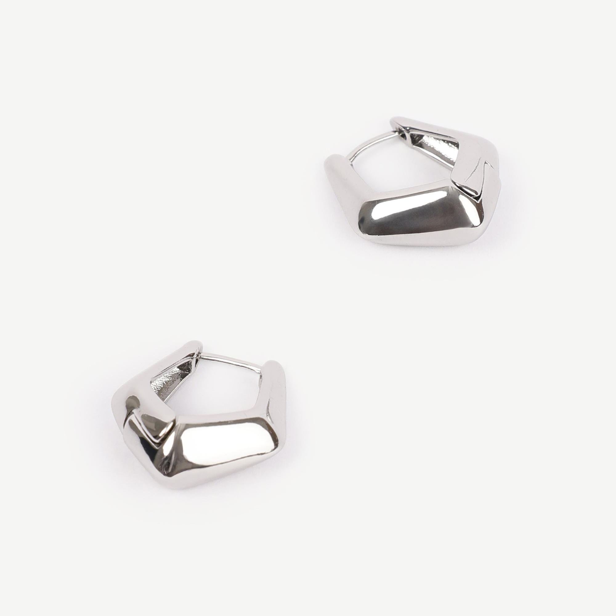 YARGICI Asimetrik Formlu Küpe