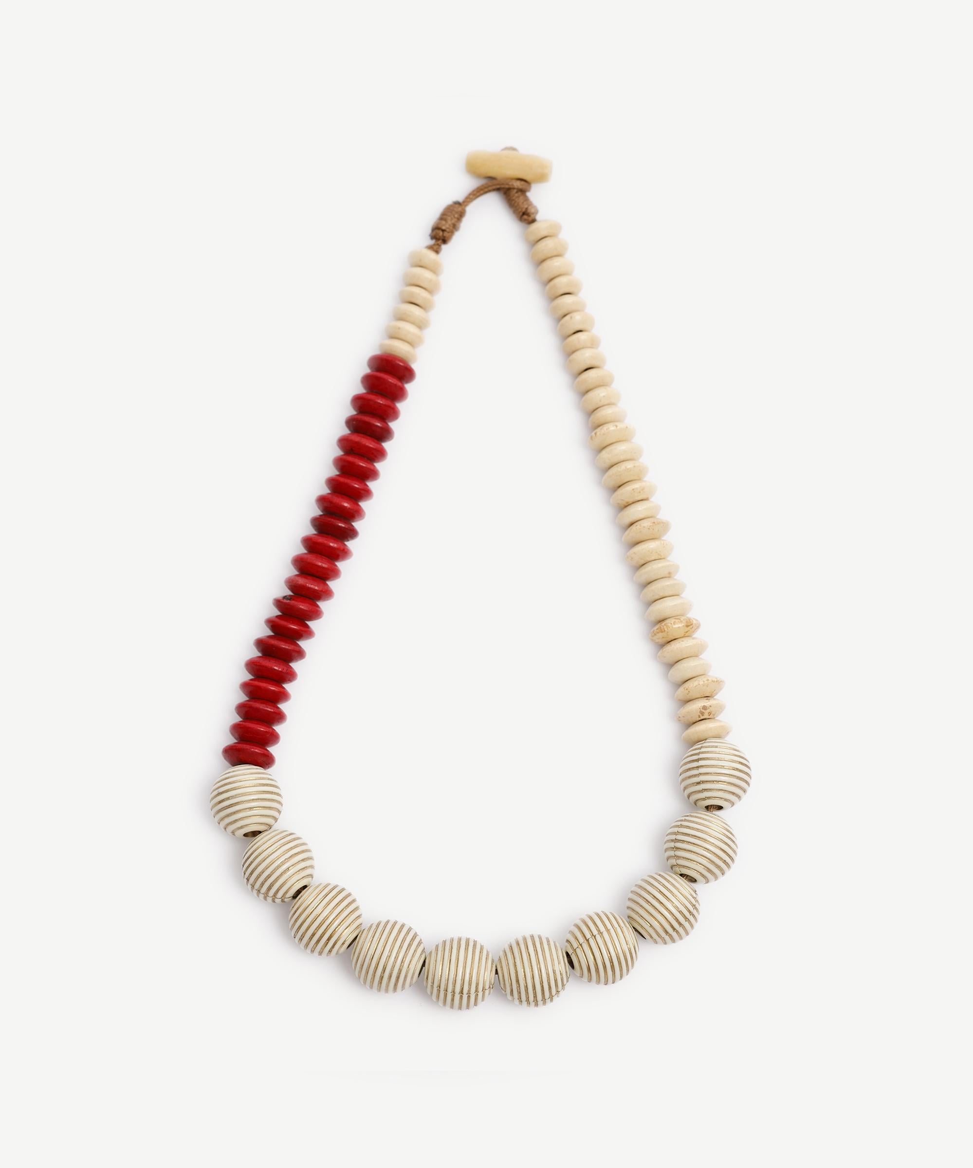  YARGICI Yuvarlak Formlu Uzun Kolye