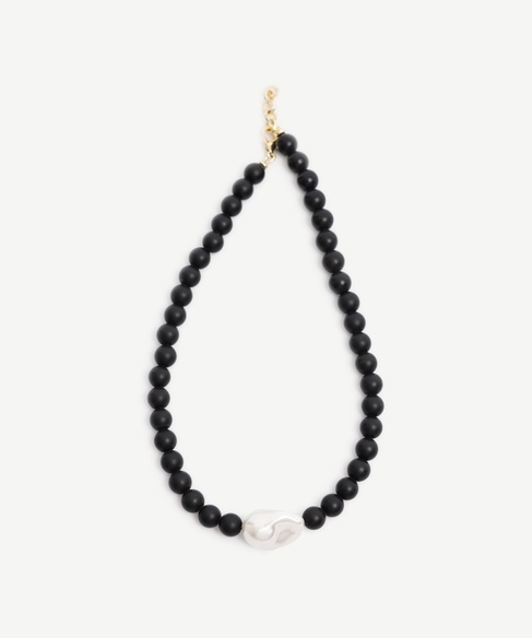  YARGICI Oniks Taşı Ve Mayorka İnci Detaylı Kolye