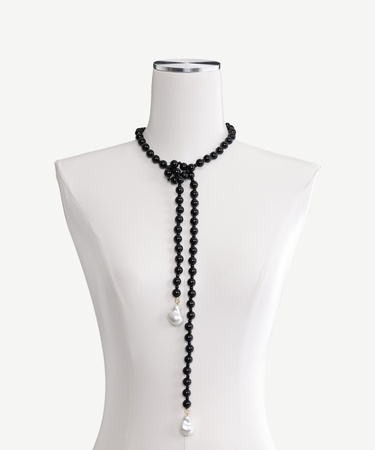  YARGICI Oniks Taşlı Ve Mayorka İncili Uzun Kolye