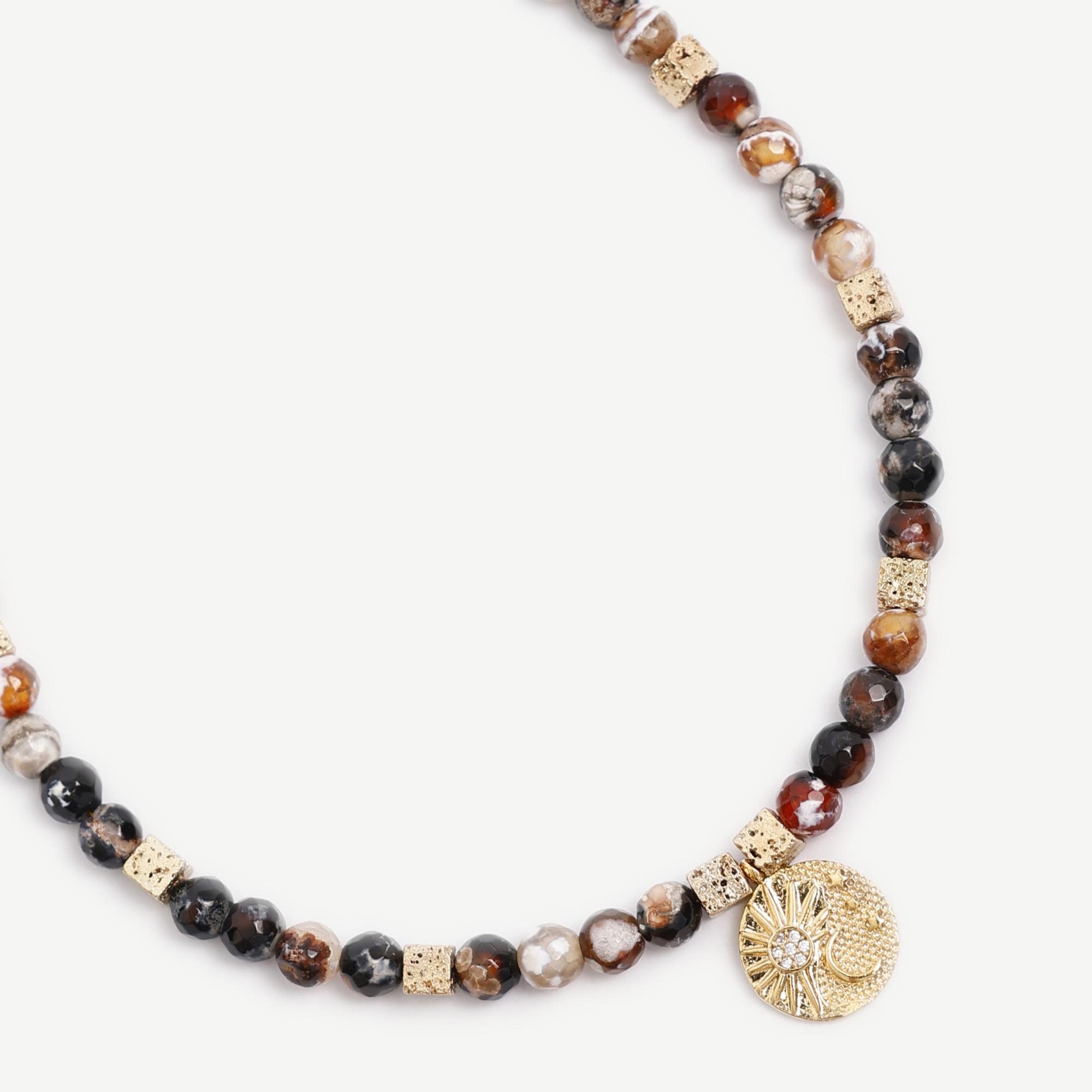 YARGICI Akik Ve Lav Taşı İçerikli Kolye