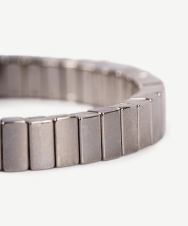  YARGICI Cam Taş Detaylı Lastik Bileklik