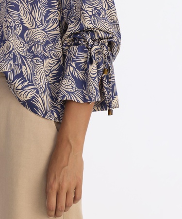  YARGICI Regular V Yaka Uzun Kol Bluz