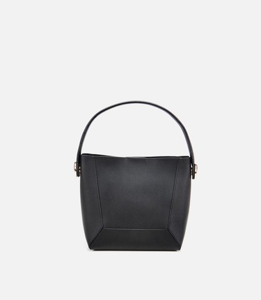  Kadın Siyah Omuz Çantası
