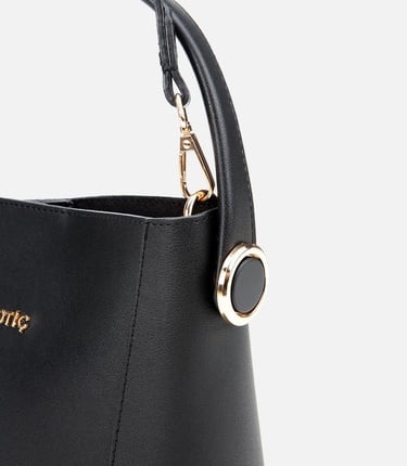  Kadın Siyah Omuz Çantası