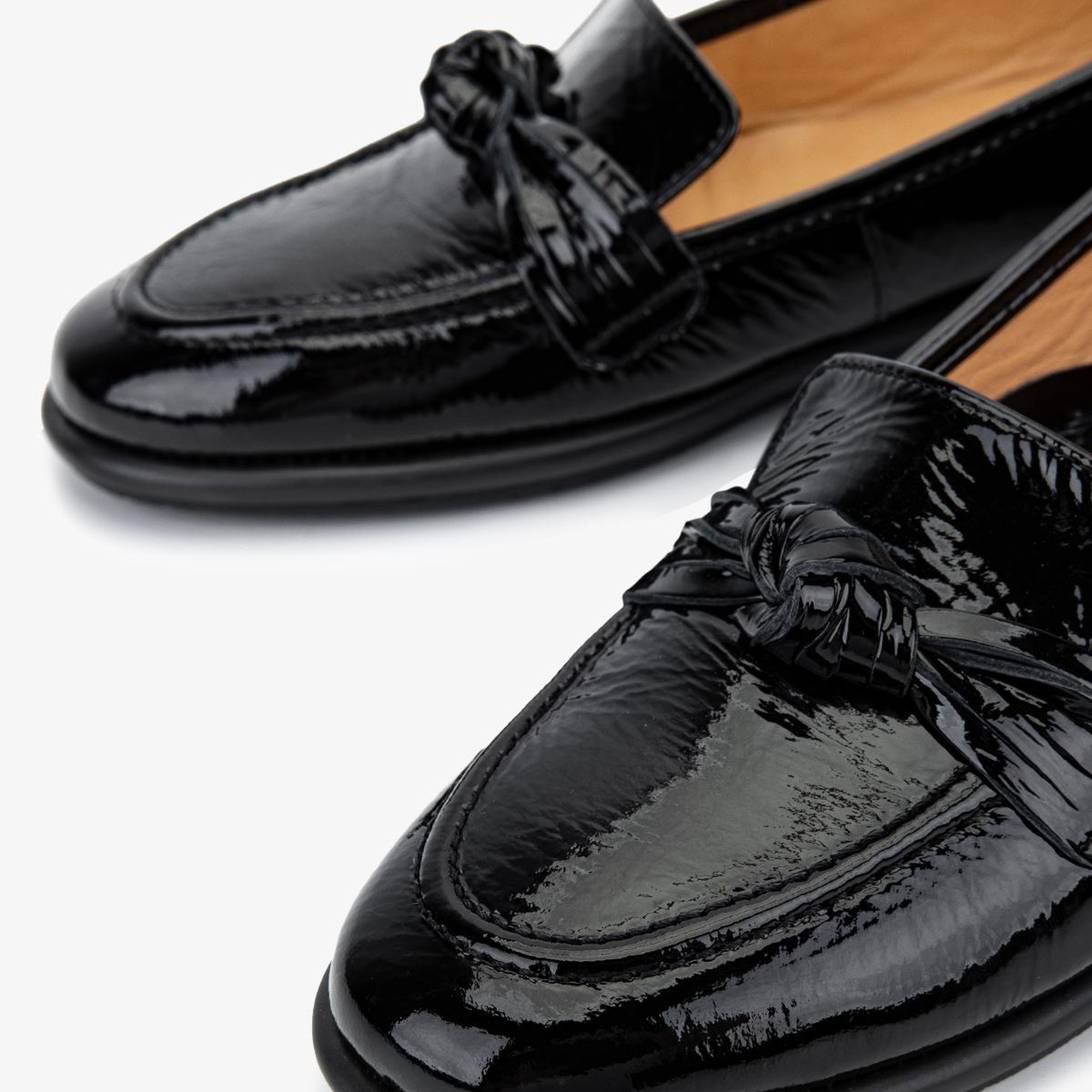 Valmenti Kadın Hakiki Deri Siyah Rugan Casual Ayakkabı