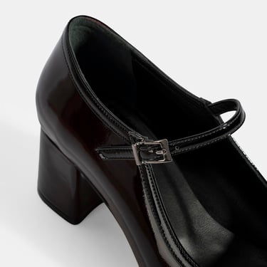  Kadın Bordo Ayarlanabilir Tokalı Kalın Topuklu Klasik Ayakkabı