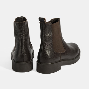  Kadın Kahve Lastik Detaylı Deri Bot