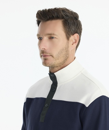  YARGICI Regular Dik Yaka Uzun Kol Sweatshirt