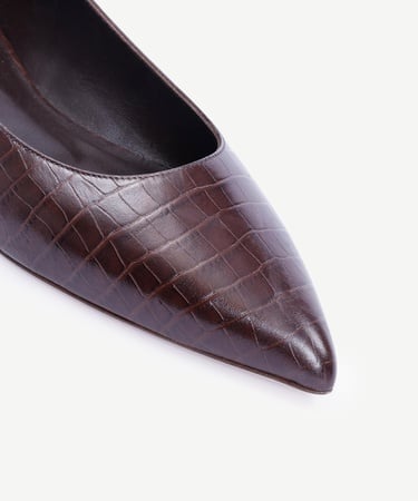  YARGICI Sivri Burunlu Deri Babet